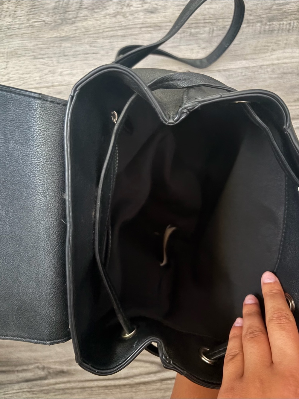 Chaps Black Drawstring Backpack - Picture 4 of 4